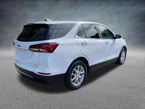 Used 2024 Chevrolet Equinox LT FWD image 24
