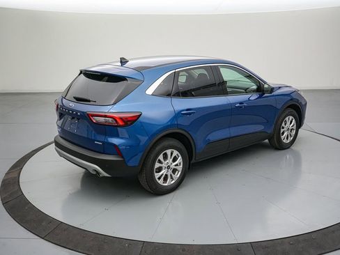 Certified 2023 Ford Escape Active w/ Tech Pack #2 image 4