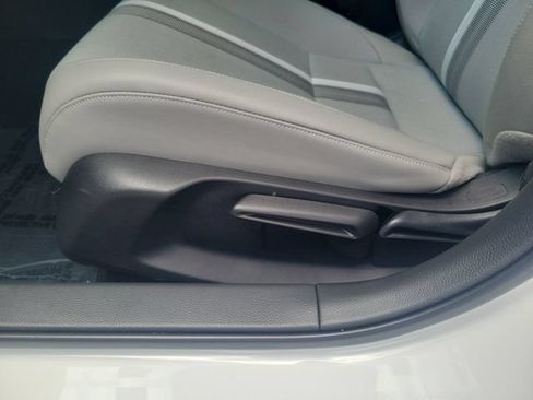 Certified 2025 Honda Civic Sport image 11