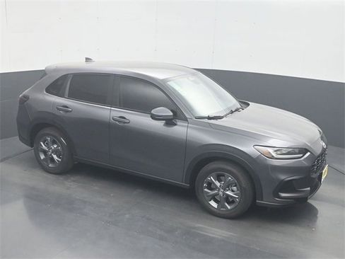 New 2026 Honda HR-V LX image 18