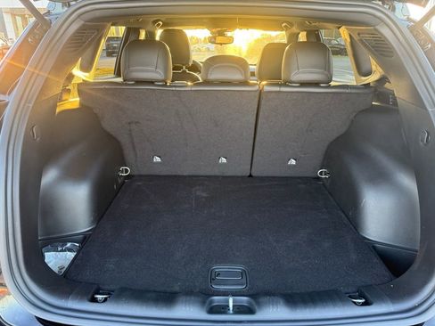 Used 2025 Jeep Compass Latitude w/ Altitude Special Edition image 23