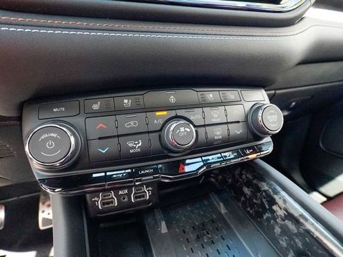 Used 2025 Dodge Durango SRT Hellcat AWD/4WD image 65