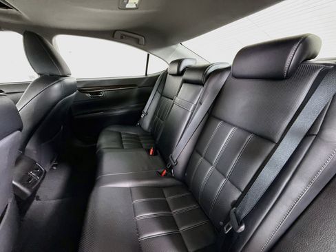 Used 2017 Lexus ES 350 w/ Luxury Package FWD image 23