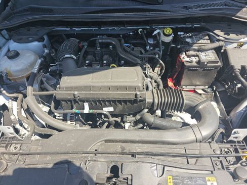 Used 2026 Ford Escape Active w/ Tech Pack #1 FWD image 5