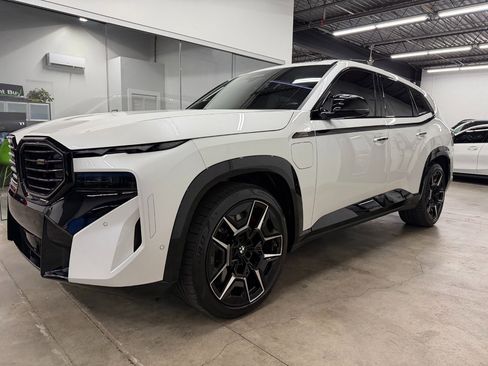 Used 2023 BMW XM image 1