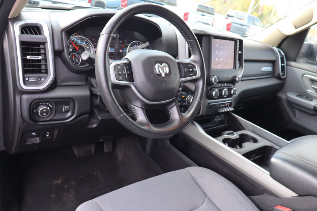 Used 2020 RAM 1500 Big Horn AWD/4WD image 5