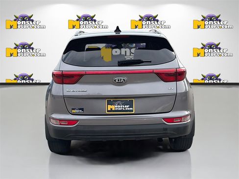 Used 2019 Kia Sportage EX w/ EX Premium Package image 6