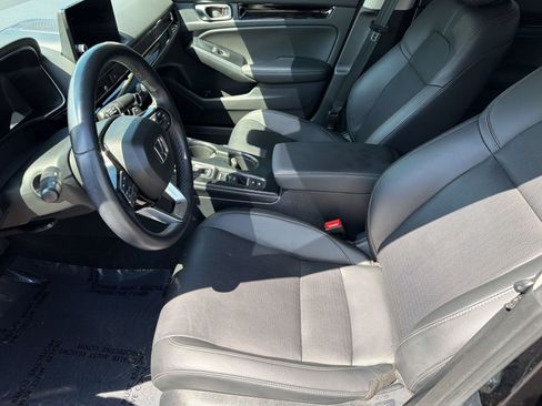 Used 2024 Honda Civic Touring image 5