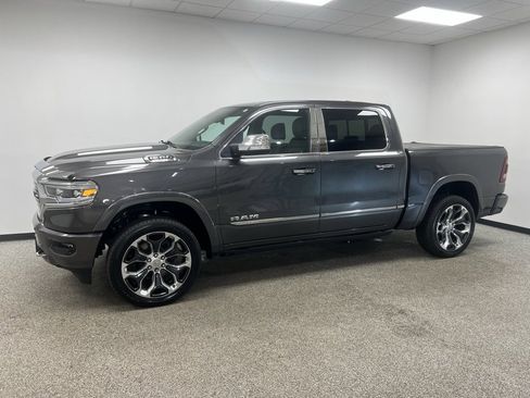 Used 2022 RAM 1500 Limited w/ Body-Colour Bumper Group image 20
