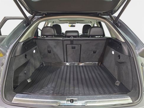 Used 2016 Audi Q3 2.0T Prestige w/ Prestige Package image 14