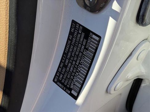 Used 2013 Porsche Panamera S image 25