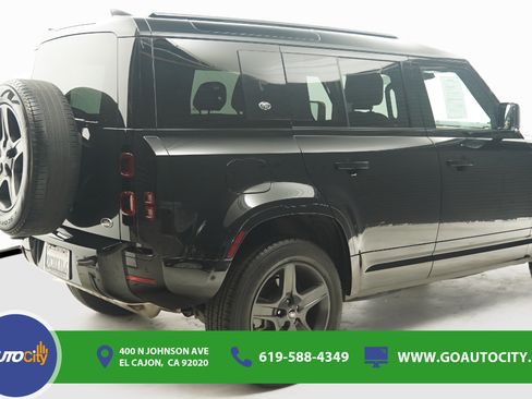 Used 2023 Land Rover Defender 110 X-Dynamic SE AWD/4WD image 6