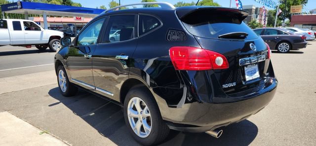 Used 2011 Nissan Rogue SV w/ Premium Pkg AWD/4WD image 4
