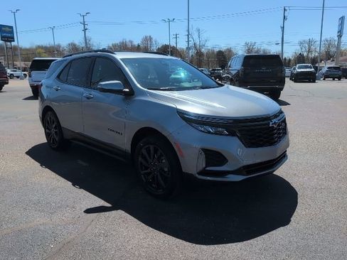 Certified 2024 Chevrolet Equinox RS image 10