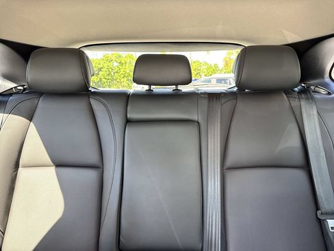 Used 2022 MAZDA CX-30 AWD 2.5 S w/ Premium Package image 18