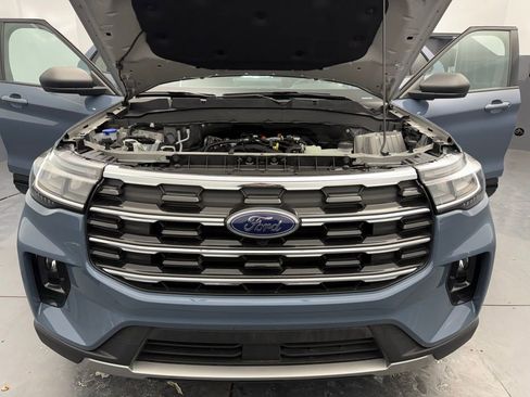 New 2026 Ford Explorer Active w/ Active Comfort Package image 15