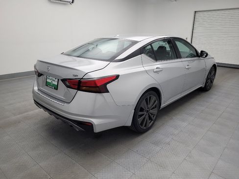 Used 2021 Nissan Altima 2.5 SR image 9