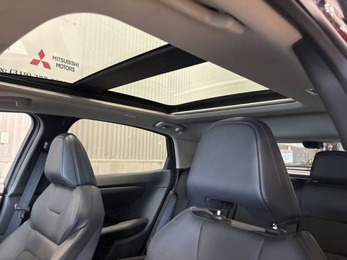 Certified 2025 Nissan Ariya AWD image 30