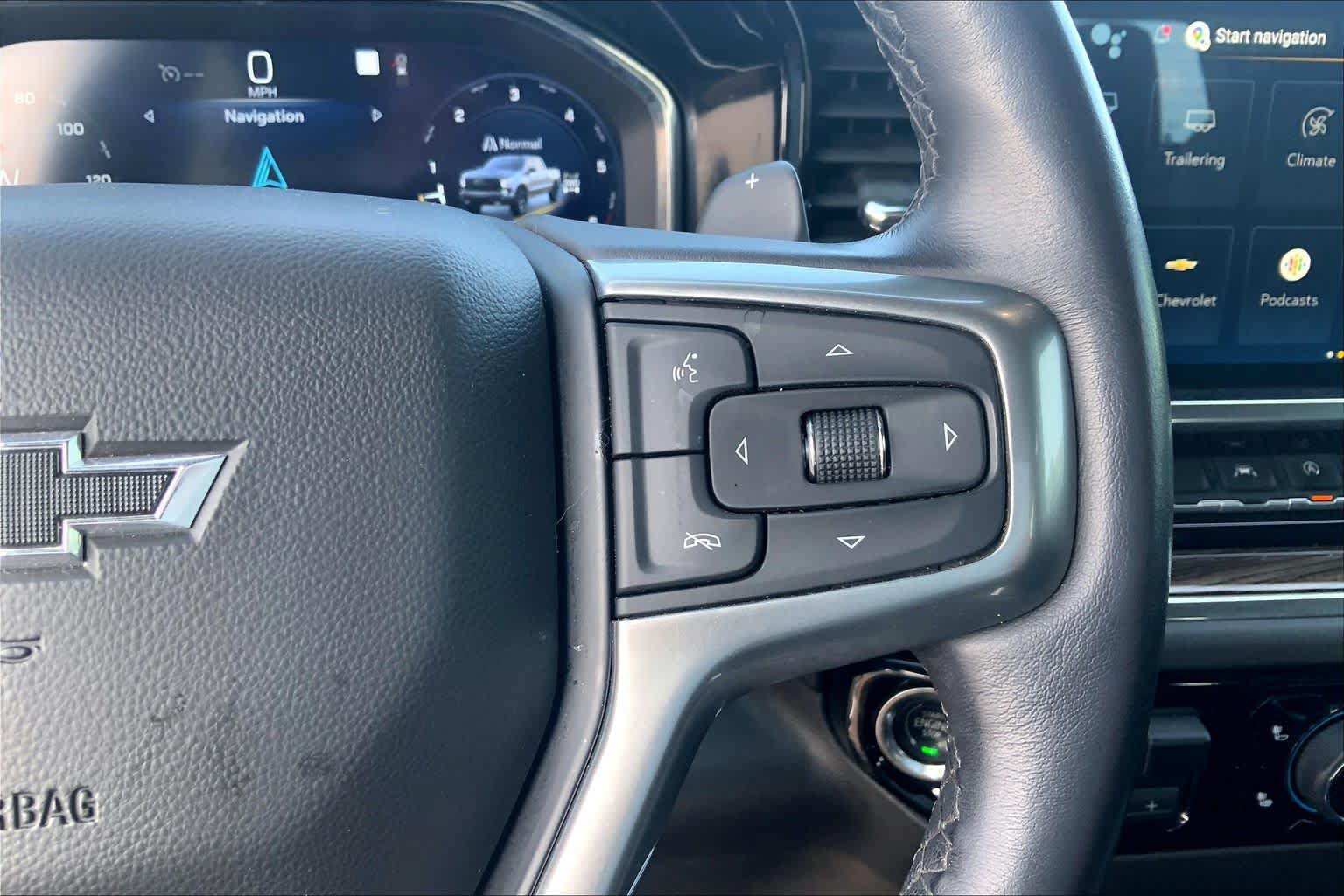 Used 2023 Chevrolet Silverado 1500 LT Trail Boss w/ Convenience Package II AWD/4WD image 25