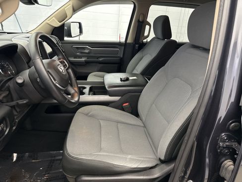 Used 2019 RAM 1500 Big Horn image 10