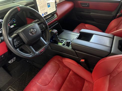 Used 2024 Toyota Sequoia TRD Pro AWD/4WD image 4