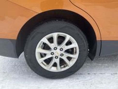 Used 2019 Chevrolet Equinox LT image 14