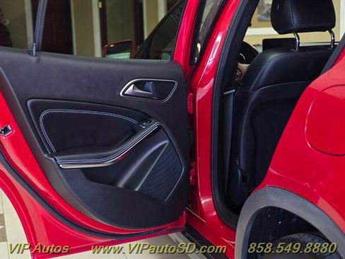 Used 2020 Mercedes-Benz GLA 250 image 14