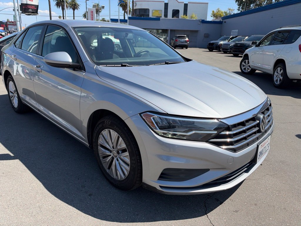 Used 2019 Volkswagen Jetta S w/ Driver Assistance Package FWD image 1