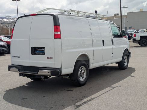 New 2025 GMC Savana 2500 Work Van w/ Safety Package image 6