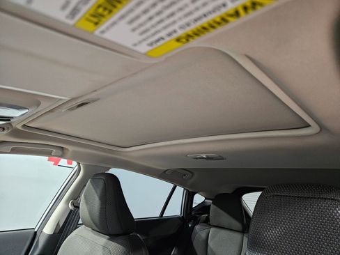 Used 2024 Subaru Crosstrek 2.0i Premium image 25