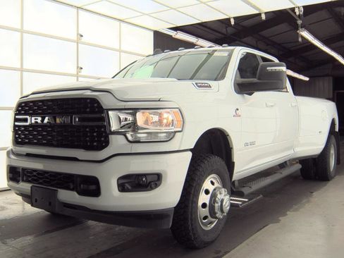 Used 2023 RAM 3500 Big Horn w/ Level 1 Equipment Group image 2