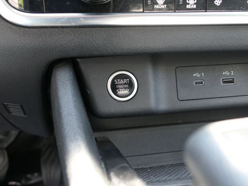 Used 2023 Nissan Rogue SV FWD image 20