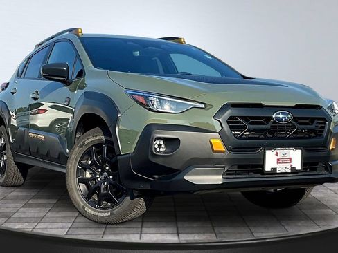 Used 2024 Subaru Crosstrek 2.5i Wilderness w/ Crosstrek Mirror Package AWD/4WD image 3