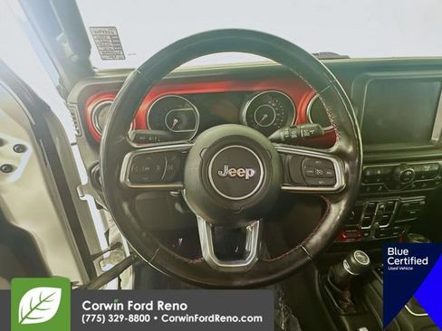 Used 2020 Jeep Wrangler Unlimited Rubicon AWD/4WD image 15