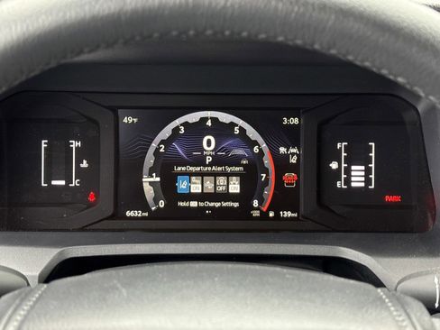 Used 2025 Toyota 4Runner SR5 image 22