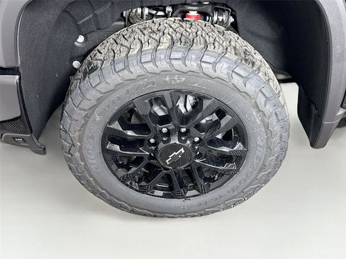 New 2026 Chevrolet Silverado 3500 High Country w/ High Country Premium Package image 27