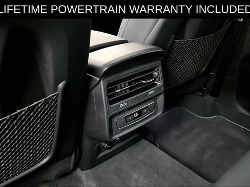 Used 2025 Audi Q7 3.0T Premium Plus AWD/4WD image 31