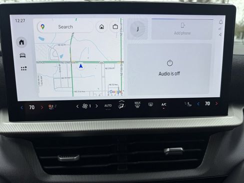 Used 2025 Ford Explorer ST-Line image 26