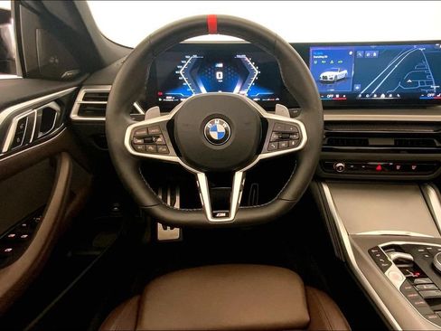 Used 2025 BMW 440i xDrive Convertible w/ Premium Package AWD/4WD image 4