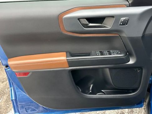 Used 2024 Ford Bronco Sport Outer Banks w/ Tech Package image 11