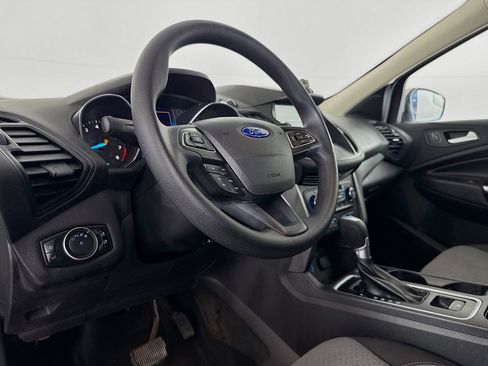 Used 2017 Ford Escape SE w/ Equipment Group 201A image 21