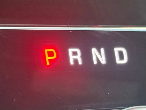 Certified 2025 Jeep Grand Cherokee L Laredo image 15