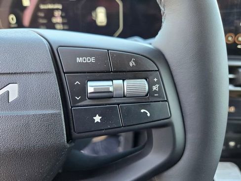 New 2026 Kia Sportage SX image 14