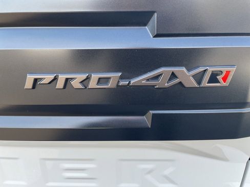 Used 2026 Nissan Frontier PRO-4X w/ Pro Premium Package image 7
