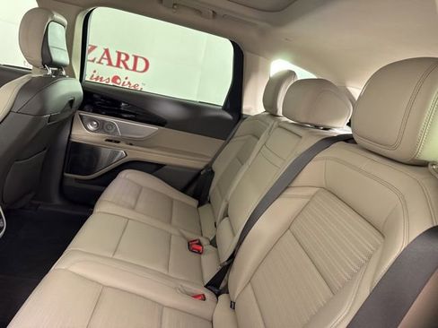 Used 2024 Lincoln Nautilus Reserve w/ Equipment Group 203A image 13