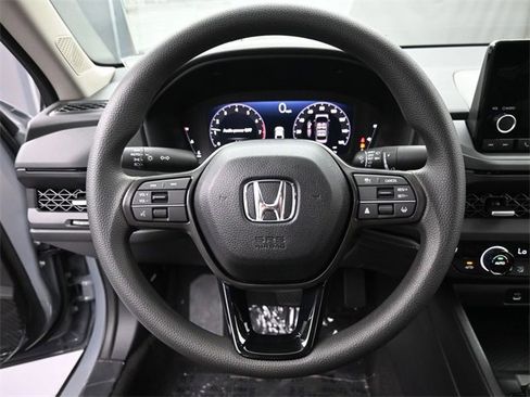 New 2025 Honda Accord SE image 17