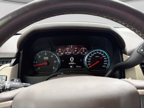 Used 2017 GMC Yukon XL Denali w/ Open Road Package AWD/4WD image 12
