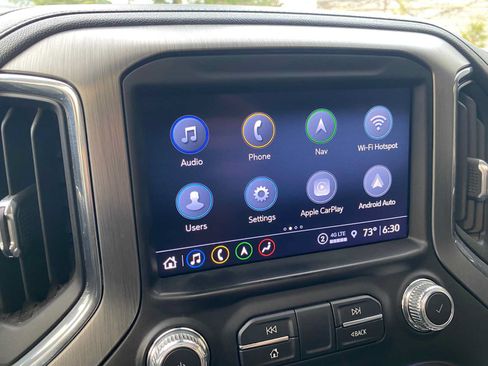 Used 2022 GMC Sierra 2500 Denali w/ Denali Black Diamond Edition AWD/4WD image 22