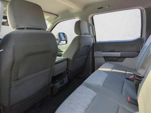 Used 2025 Ford F250 XLT image 15