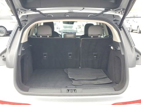 Certified 2023 Lincoln Corsair AWD w/ Equipment Group 101A image 7